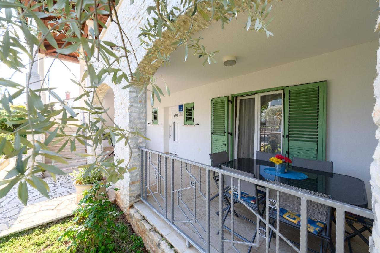 Apartman Inteuro Poreč Exterior foto